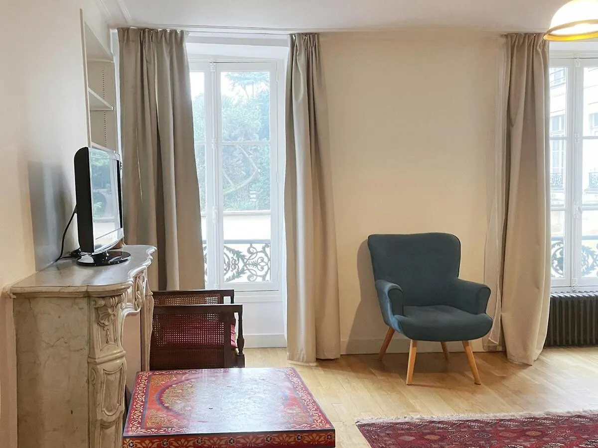 Large 5P Apartment In Paris 5 Cuvier